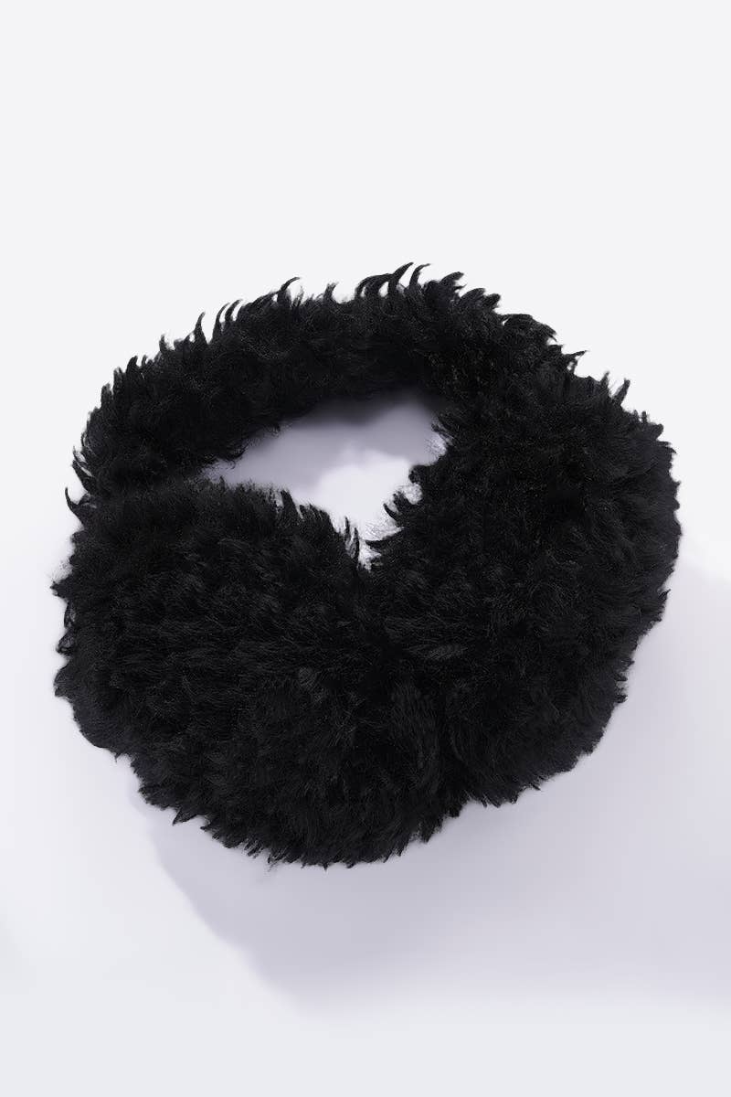 CC11 Faux fur earmuffs