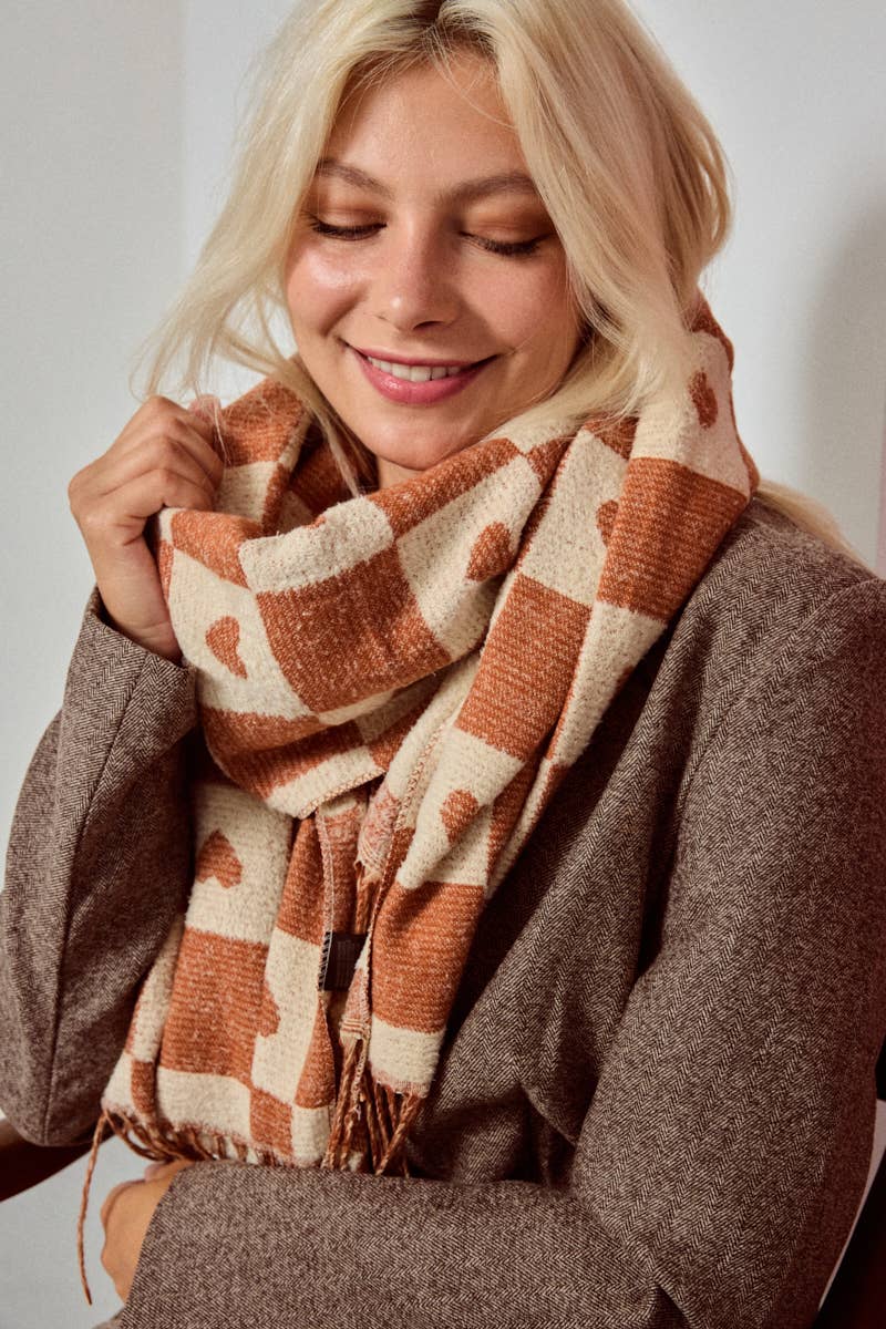 Écharpe en laine motif damier et cœur FL207DF