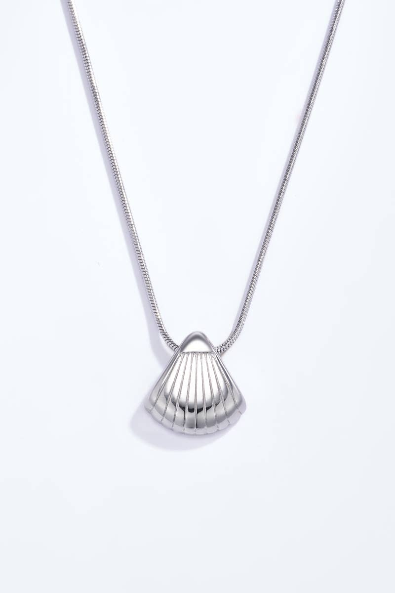 Collier avec coquillage en acier inoxydable 224DY23