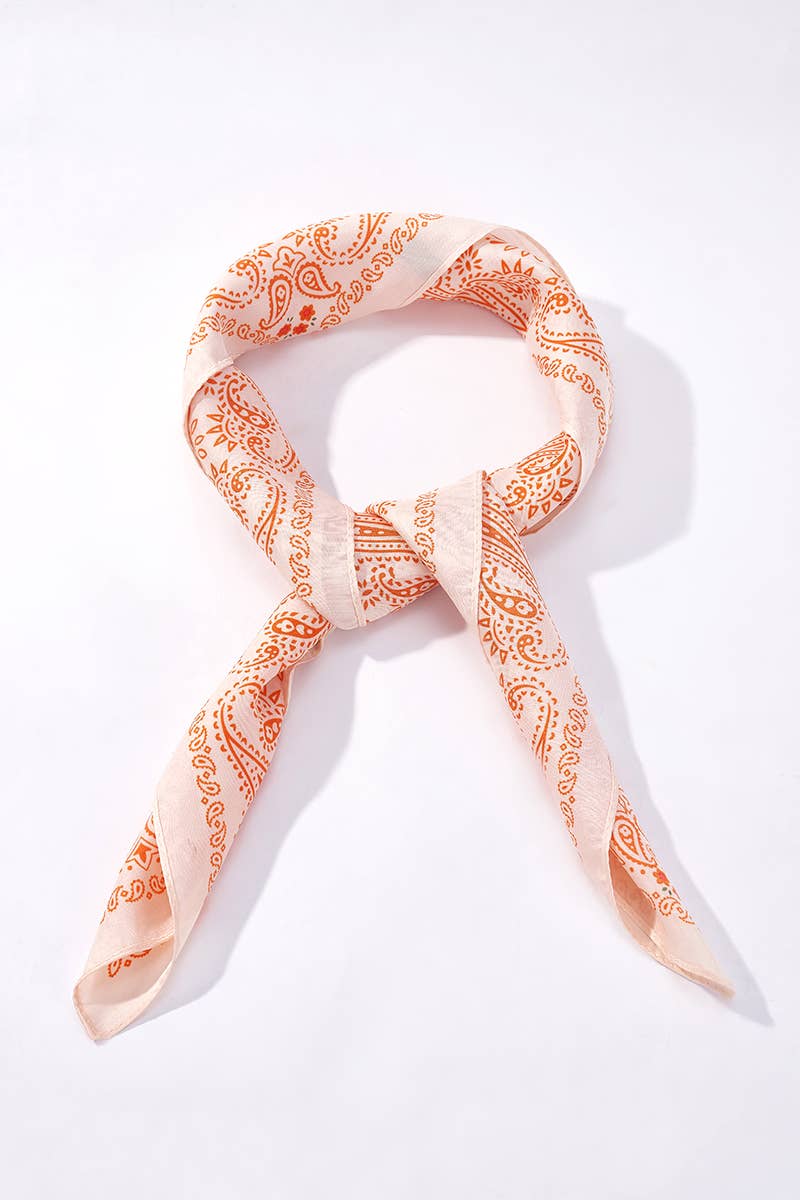 Foulard à motif 65 X 65 CM FL506DF