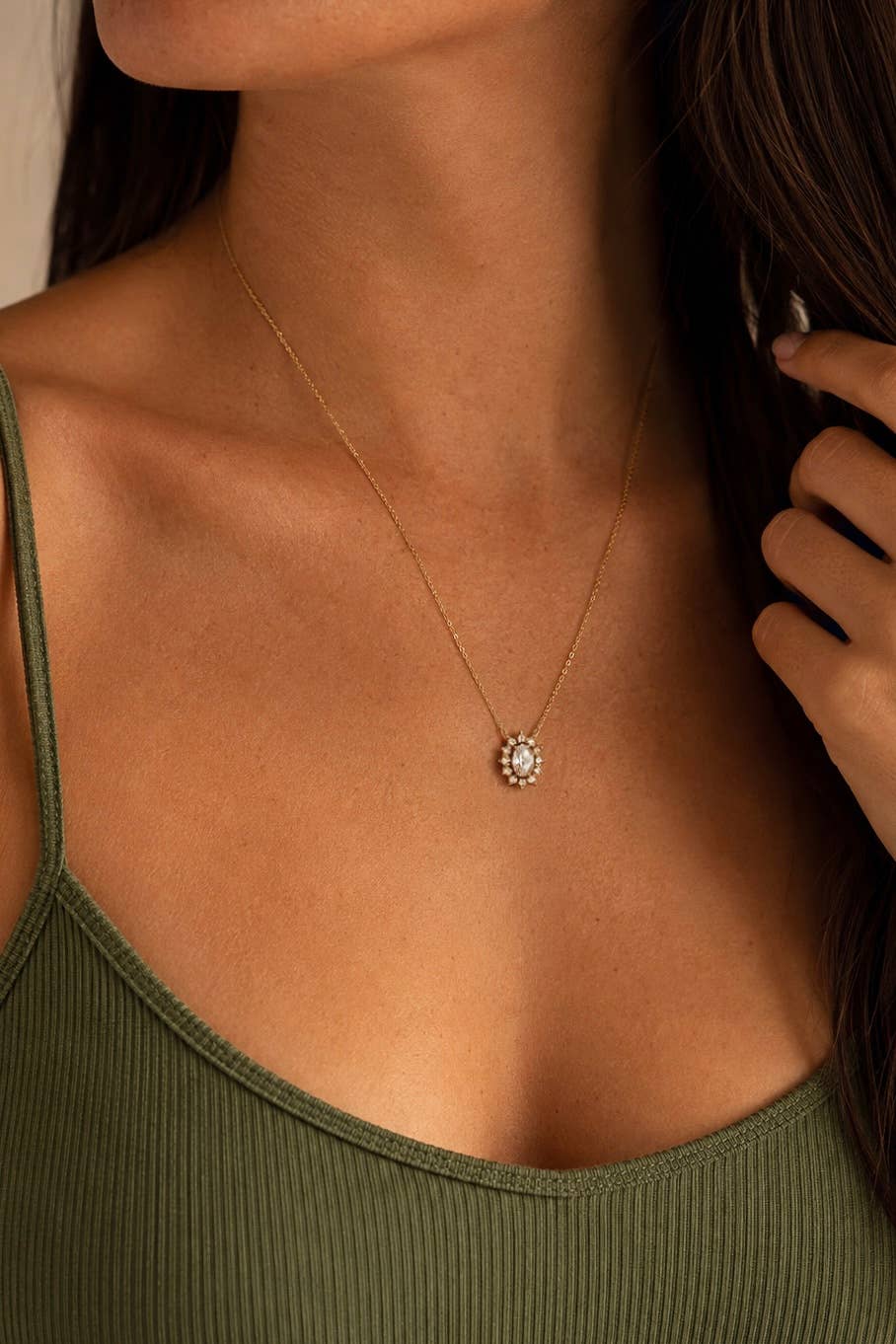 Collier pendentif halo en acier inoxydable 224AQ367