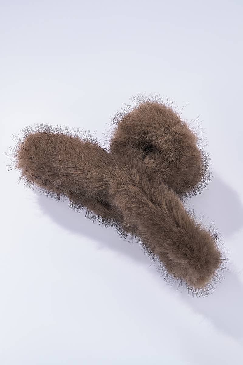 Pince à cheveux en fausse fourrure YH11