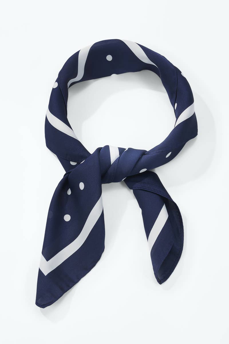 Patterned scarf 70 x 70 cm FL56
