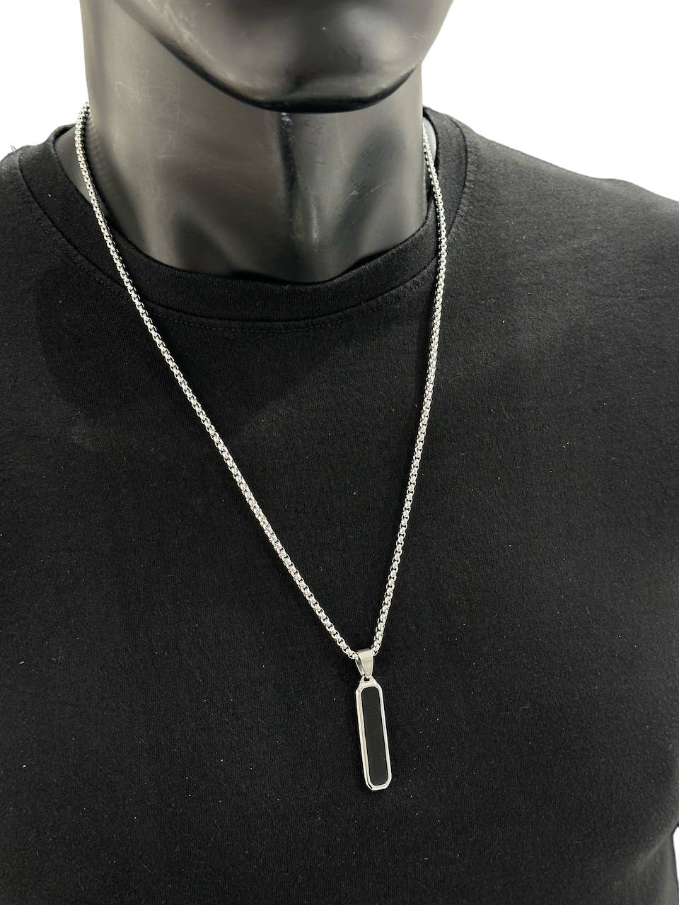 Collier en acier inoxydable 224OP02