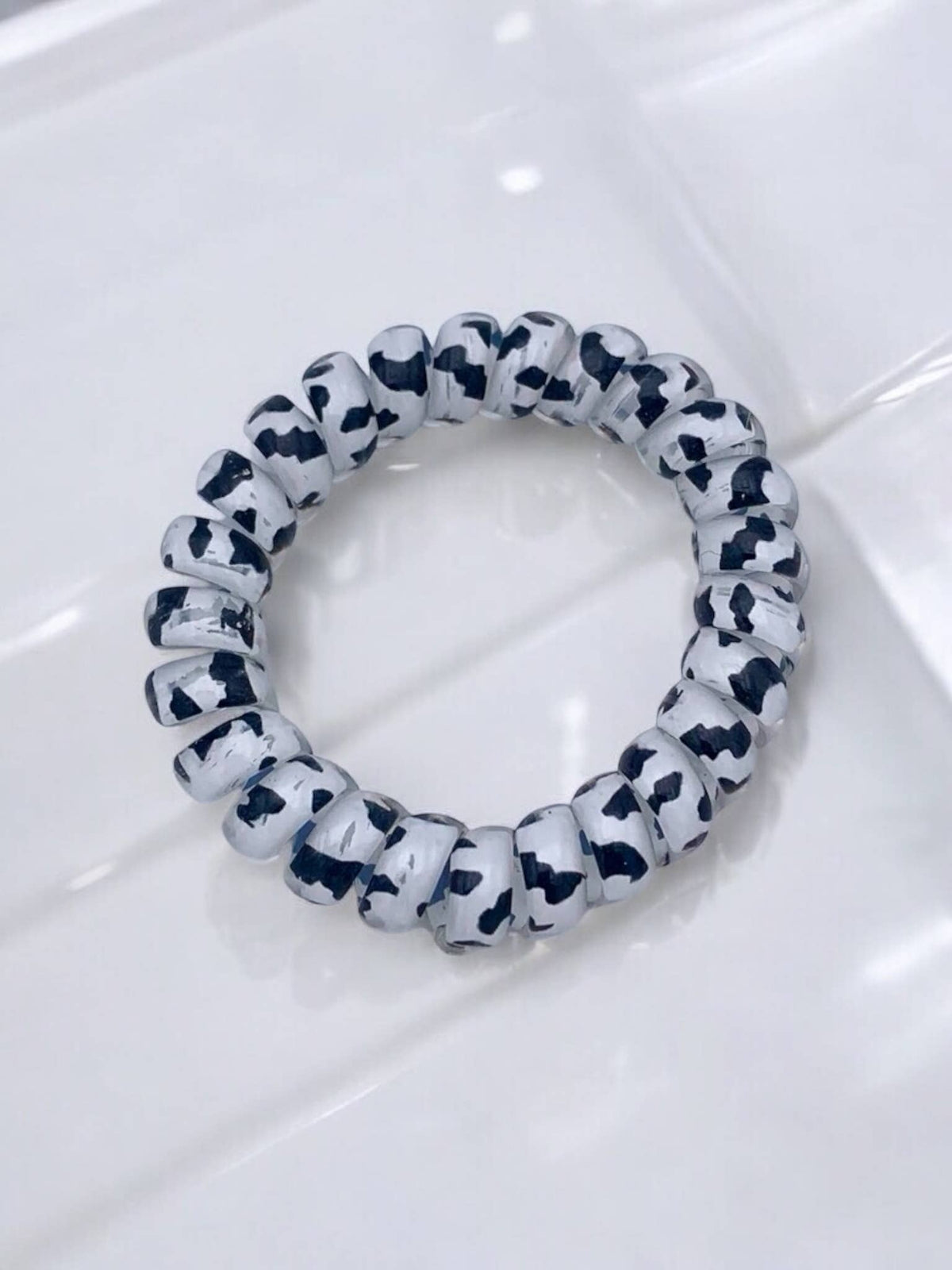 JD03 spotted spiral hair coil