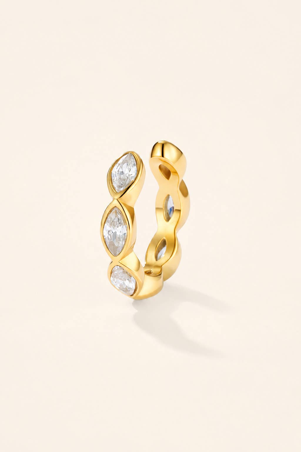 Earcuff serti zircons marquises en acier inoxydable 124AQ831