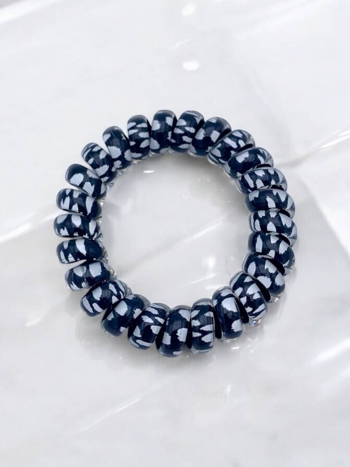 JD03 spotted spiral hair coil
