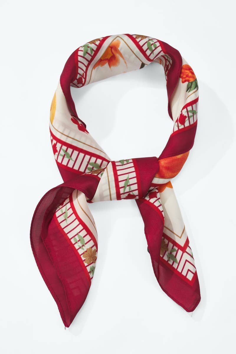Foulard à motif 70 x 70 cm FL550