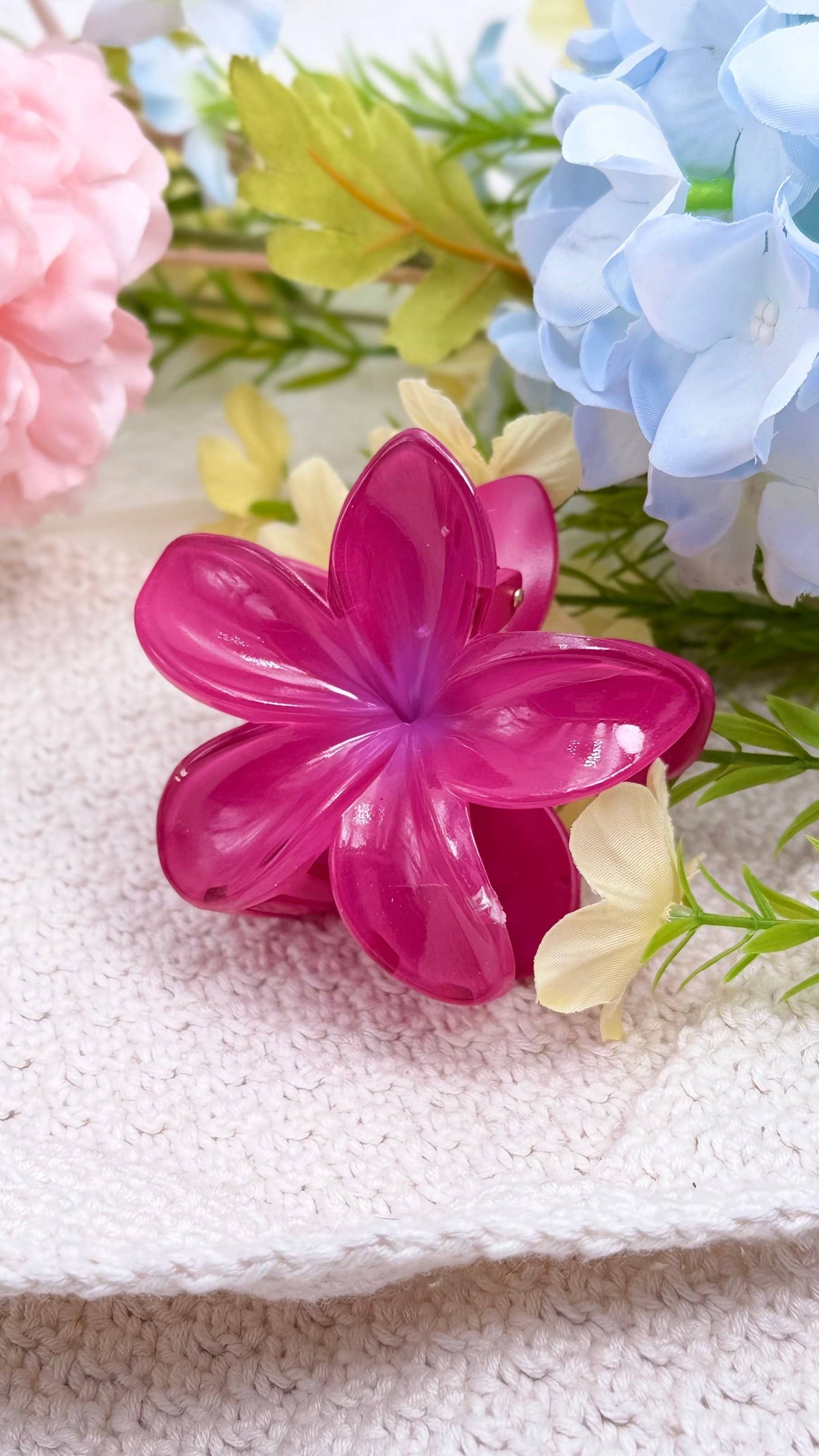 8cm flower hair clip YH90