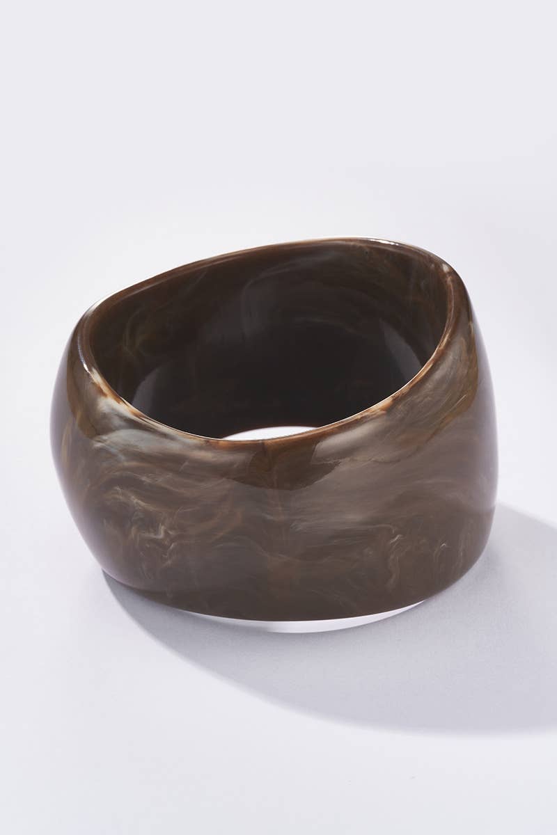 Resin bangle bracelets 324JJ10