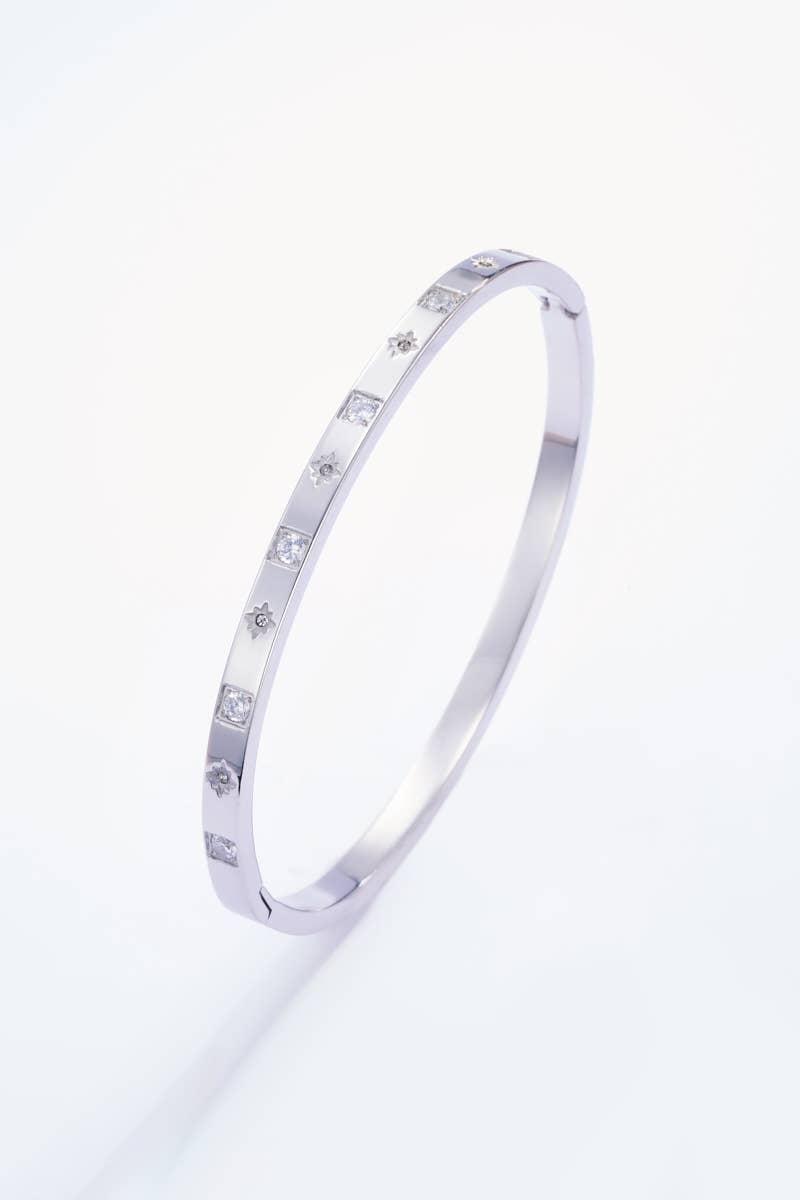 Bracelet jonc strassés en acier inoxydable 324AQ31