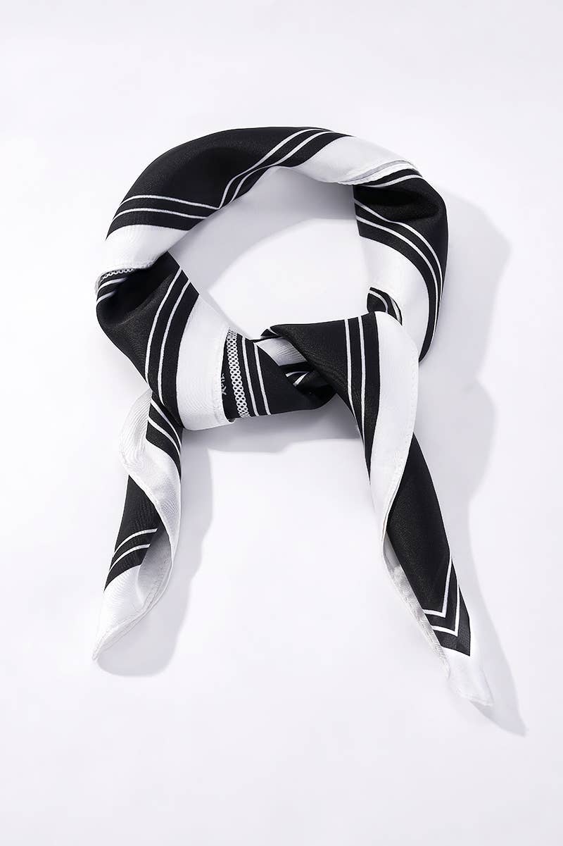 Foulard à motif 65 X 65 CM FL361DF