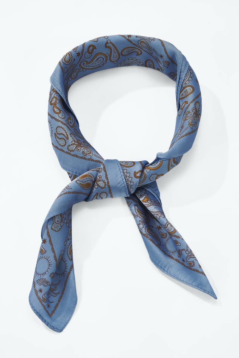 Patterned scarf 70 x 70 cm FL62