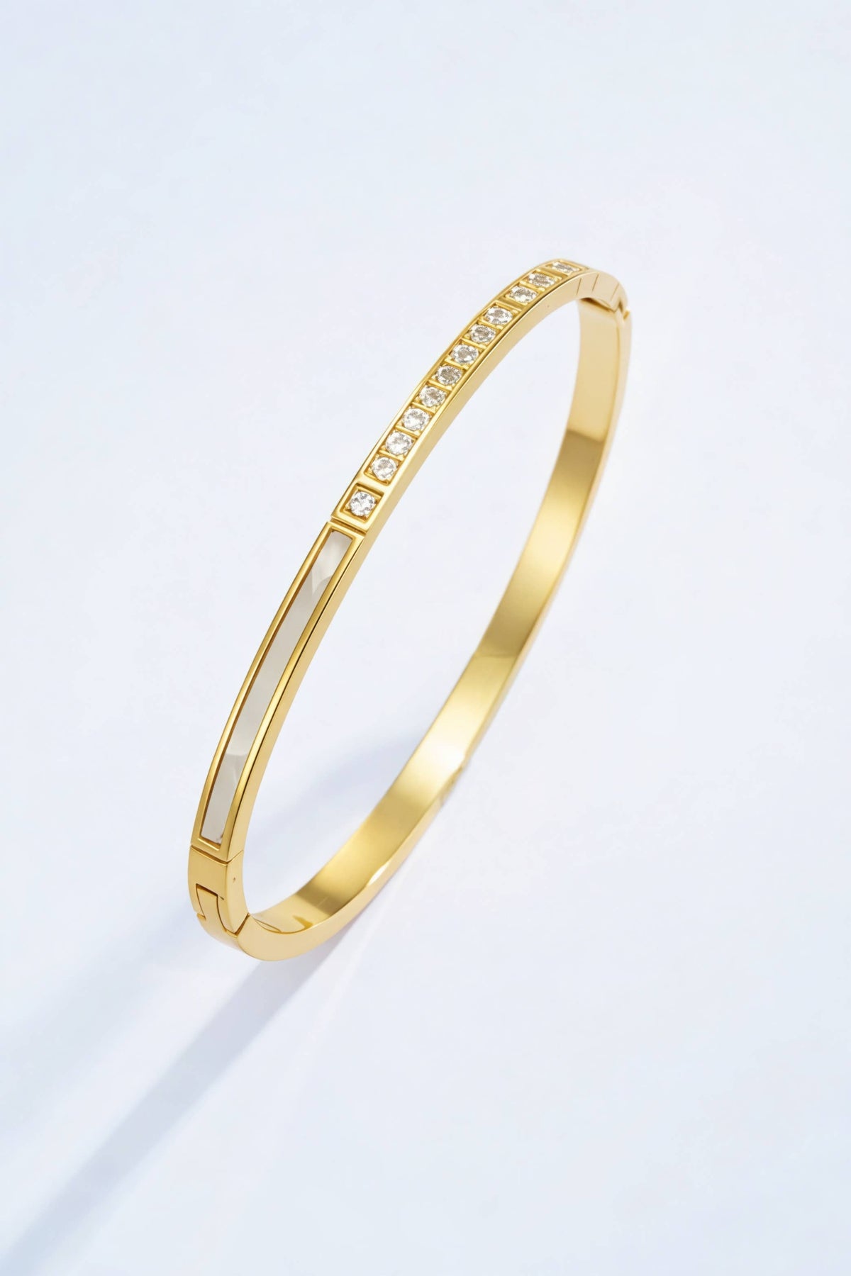 Bracelets jonc strassé et nacré en acier inoxydable 324AQ30