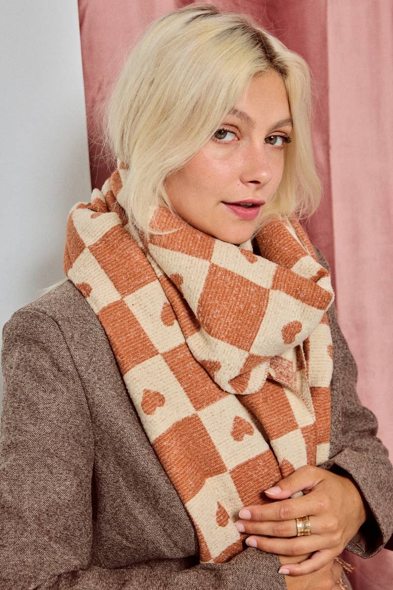 Écharpe en laine motif damier et cœur FL207DF