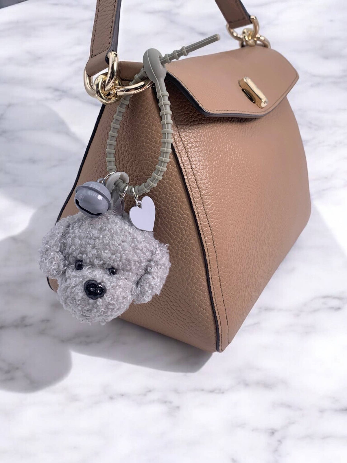 Grigri de sac et porte-clé chien avec clochette PC07