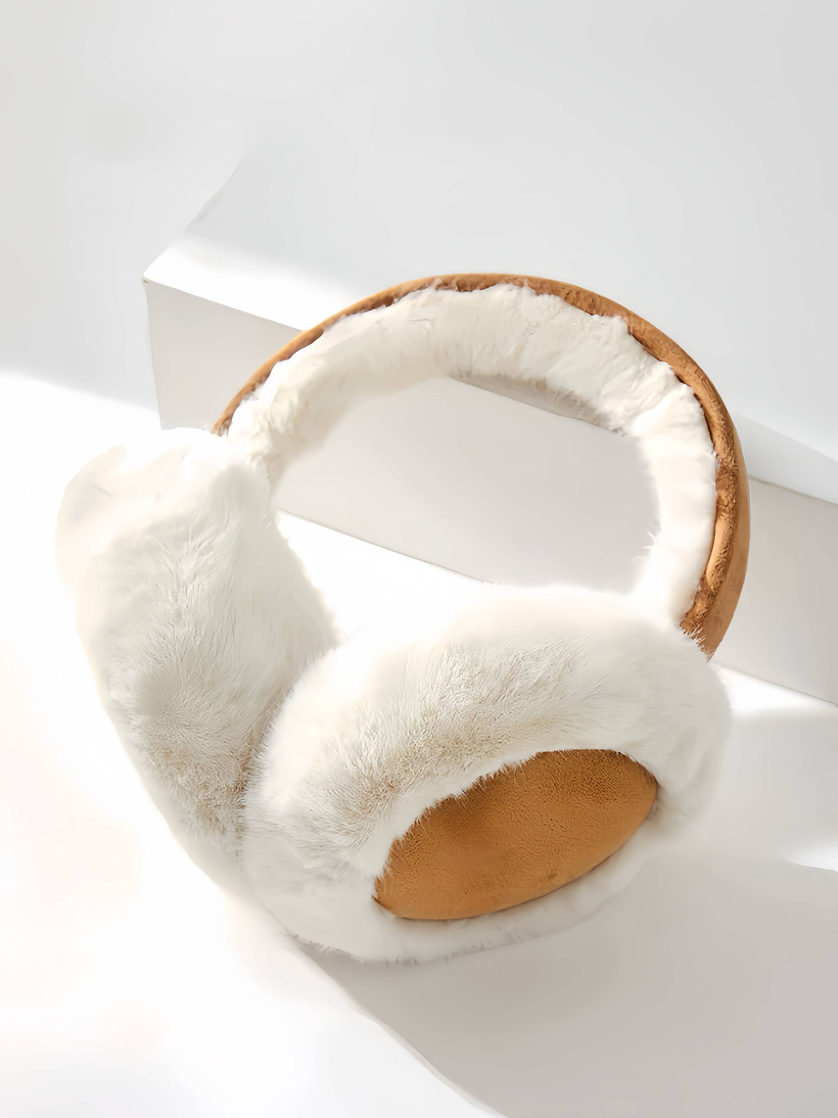 Faux fur earmuffs CC03