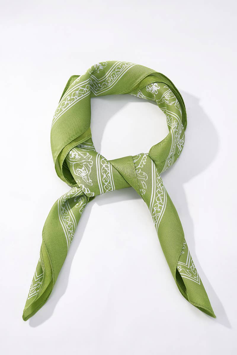 Foulard à motif 65 X 65 CM FL336DF