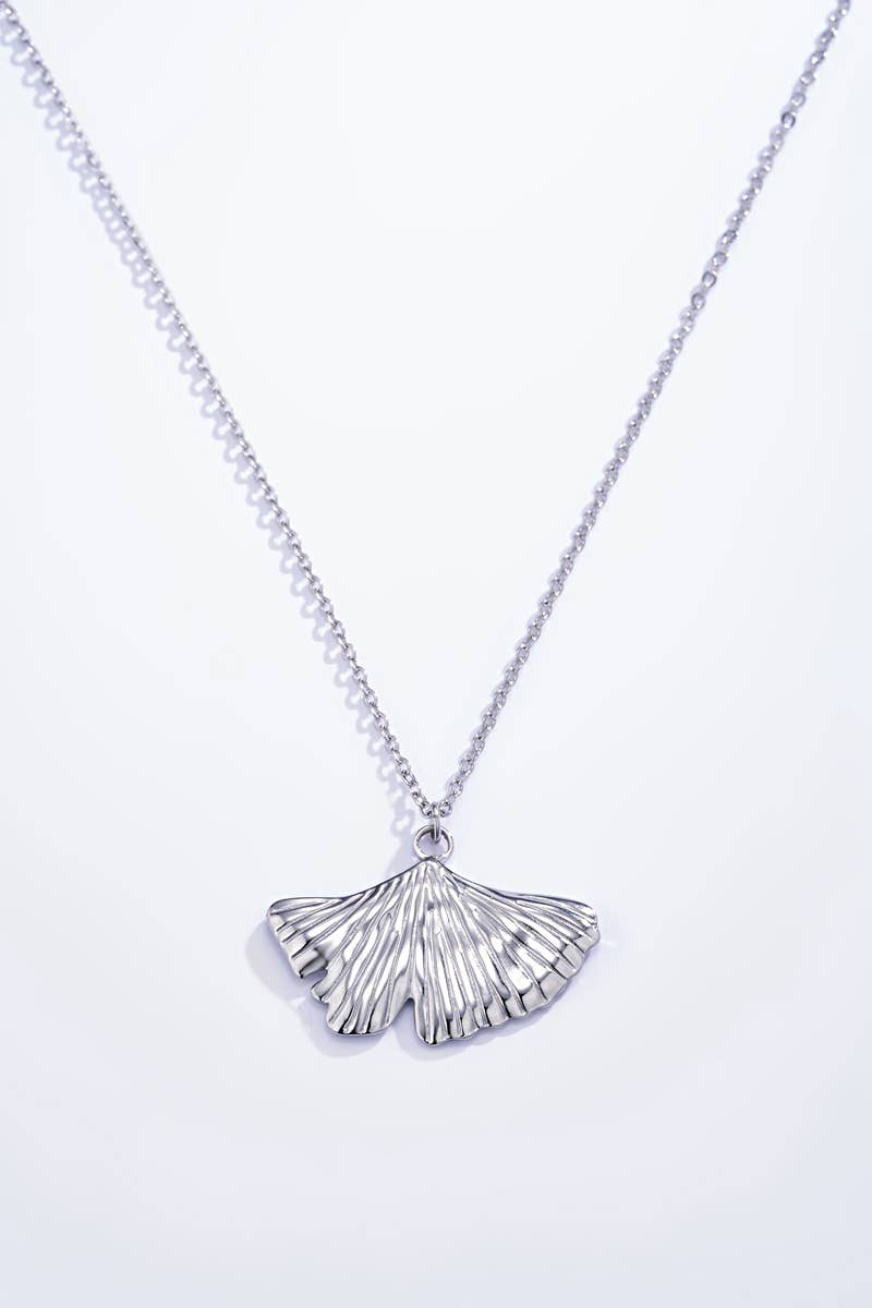 224YC03 stainless steel textured necklace