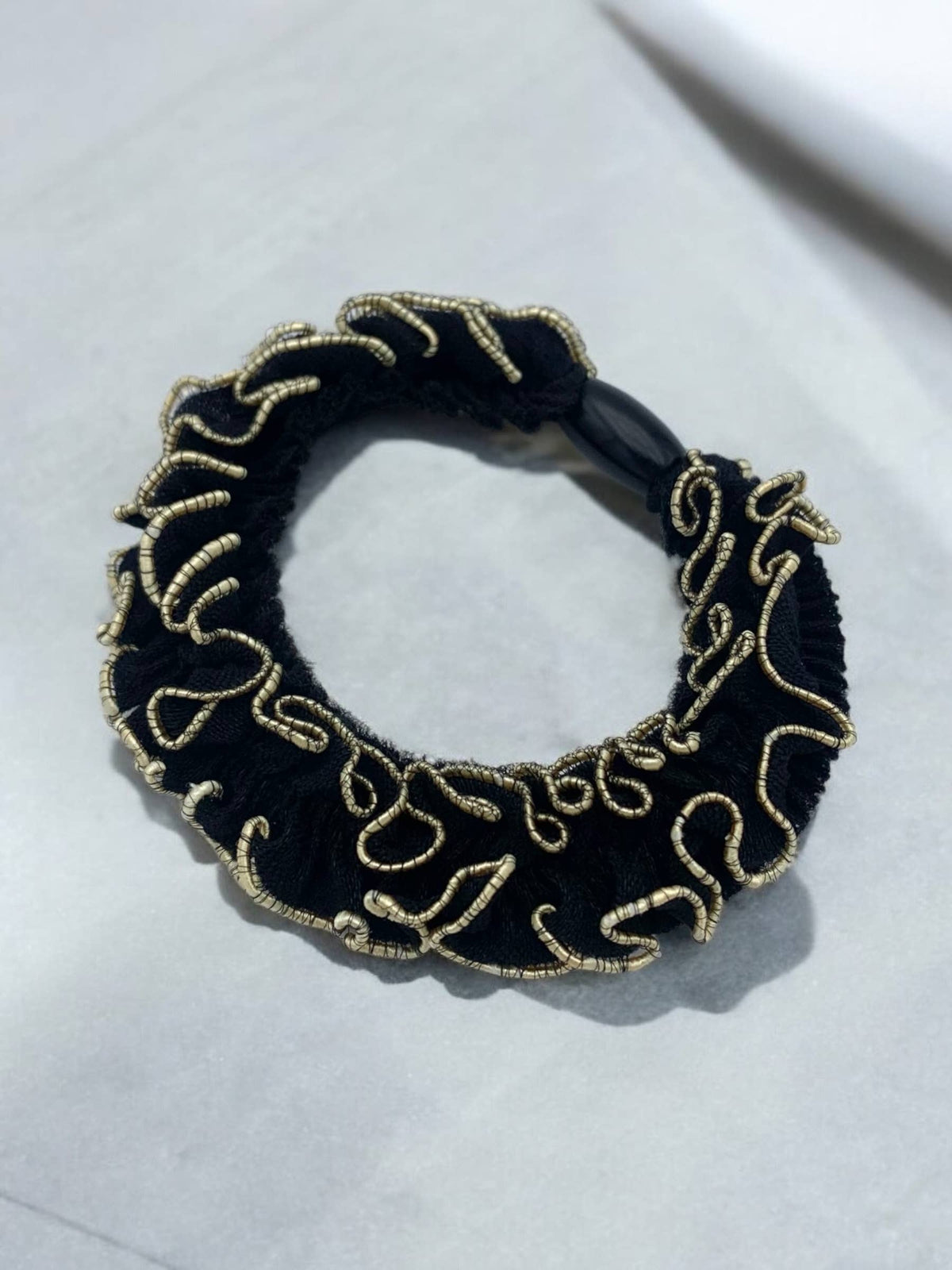 TT01 Ruffled Scrunchie