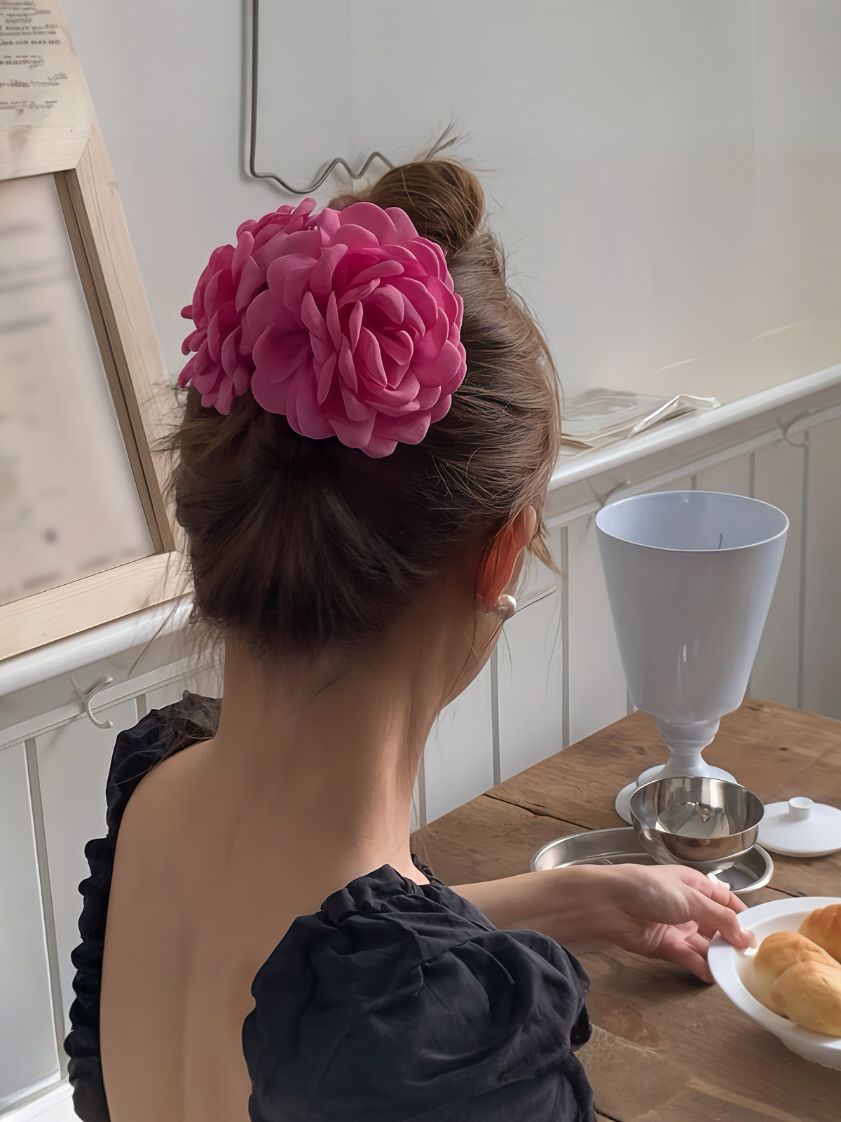 ZE24 flower-shaped hair clip
