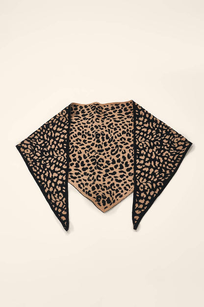 Leopard print triangle scarf FL611DF