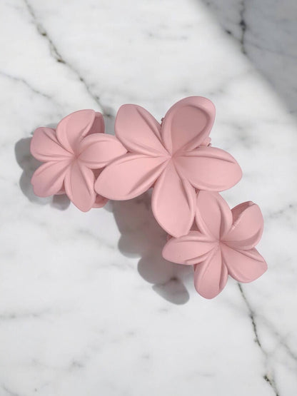 Flower-shaped hair clip YH21