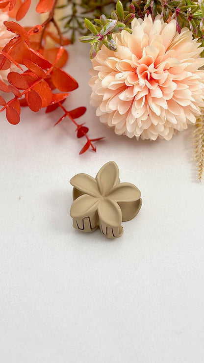 4cm flower mini hair clip YH36