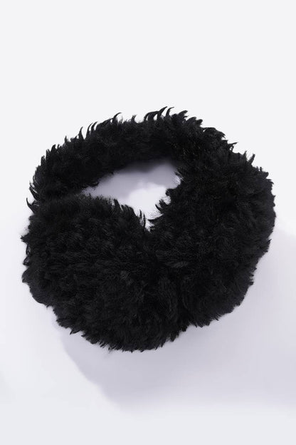 CC11 Faux fur earmuffs