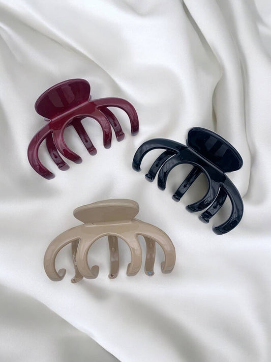 Pince à cheveux vernie QG04