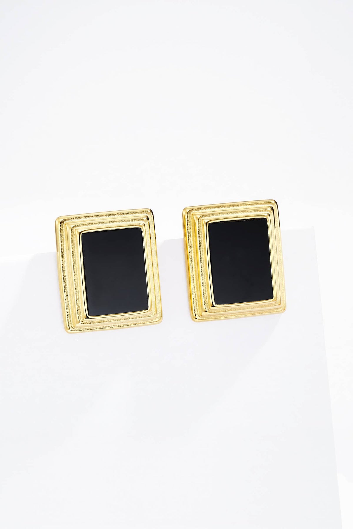 124CA40 stainless steel earrings