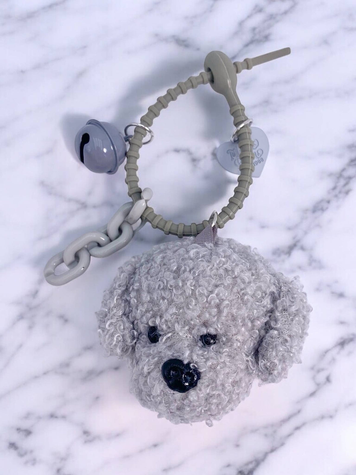 Grigri de sac et porte-clé chien avec clochette PC07