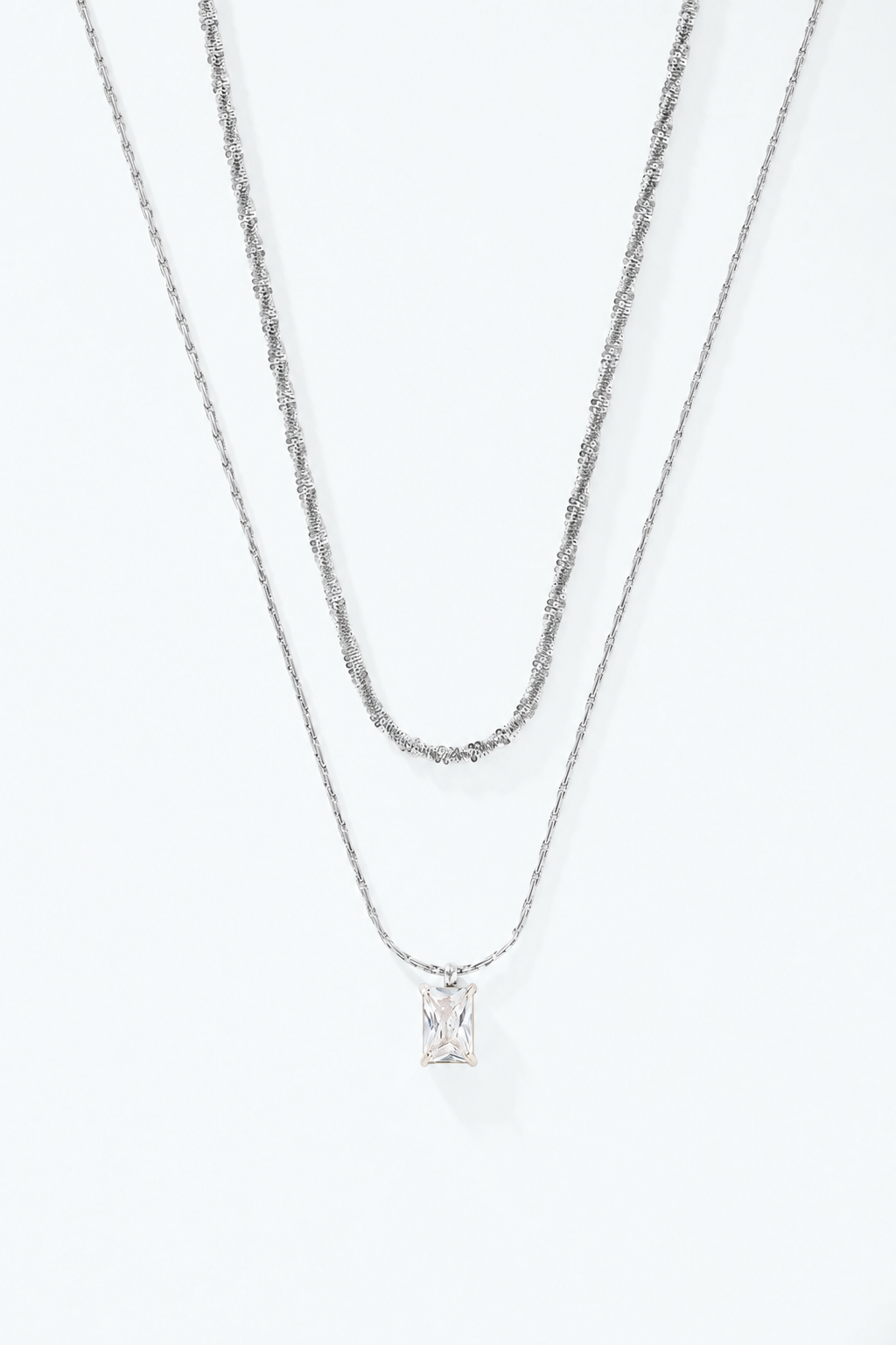 Collier double rang à zircon en acier inoxydable 224AQ371
