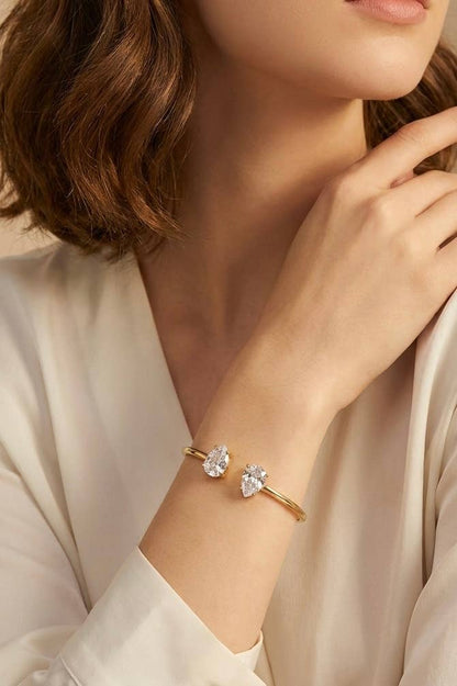 Stainless steel bangle bracelet 324AQ520