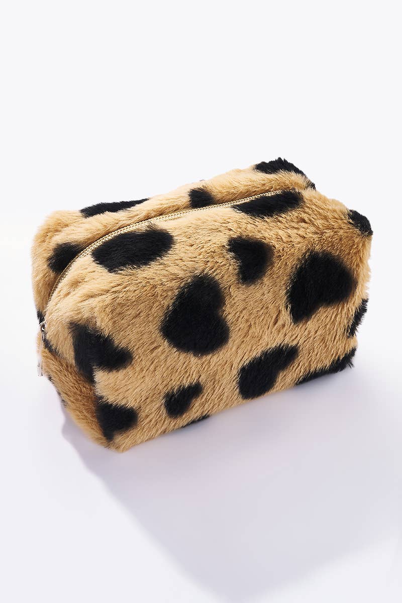 Trousse fausse fourrure motif cœur CY208JH