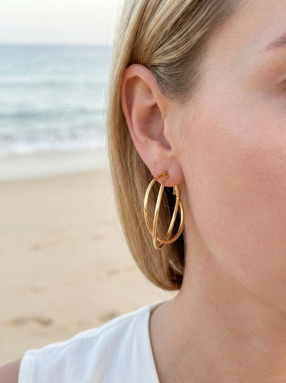 124AQ380 stainless steel earrings