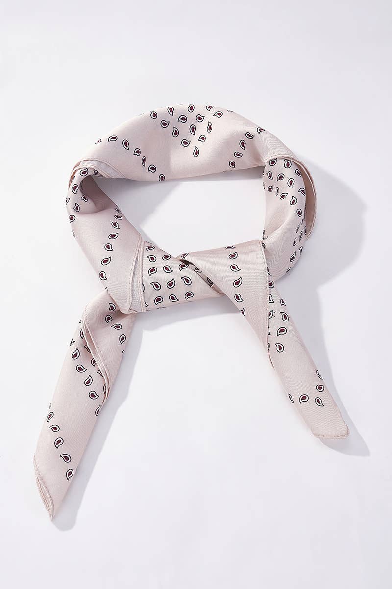 Foulard à motif 65 X 65 CM FL390DF