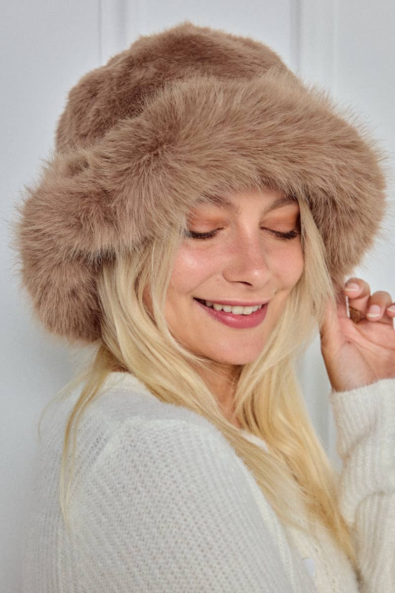 MJ216SD faux fur bucket hat