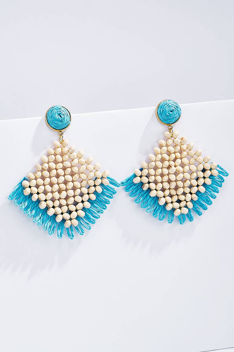 Straw earrings with steel stud 124NN01
