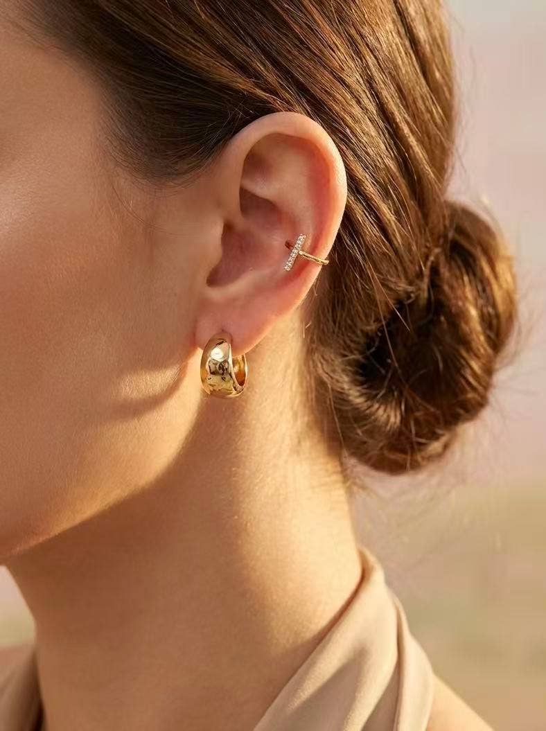 Stainless steel ear cuff 124RX300