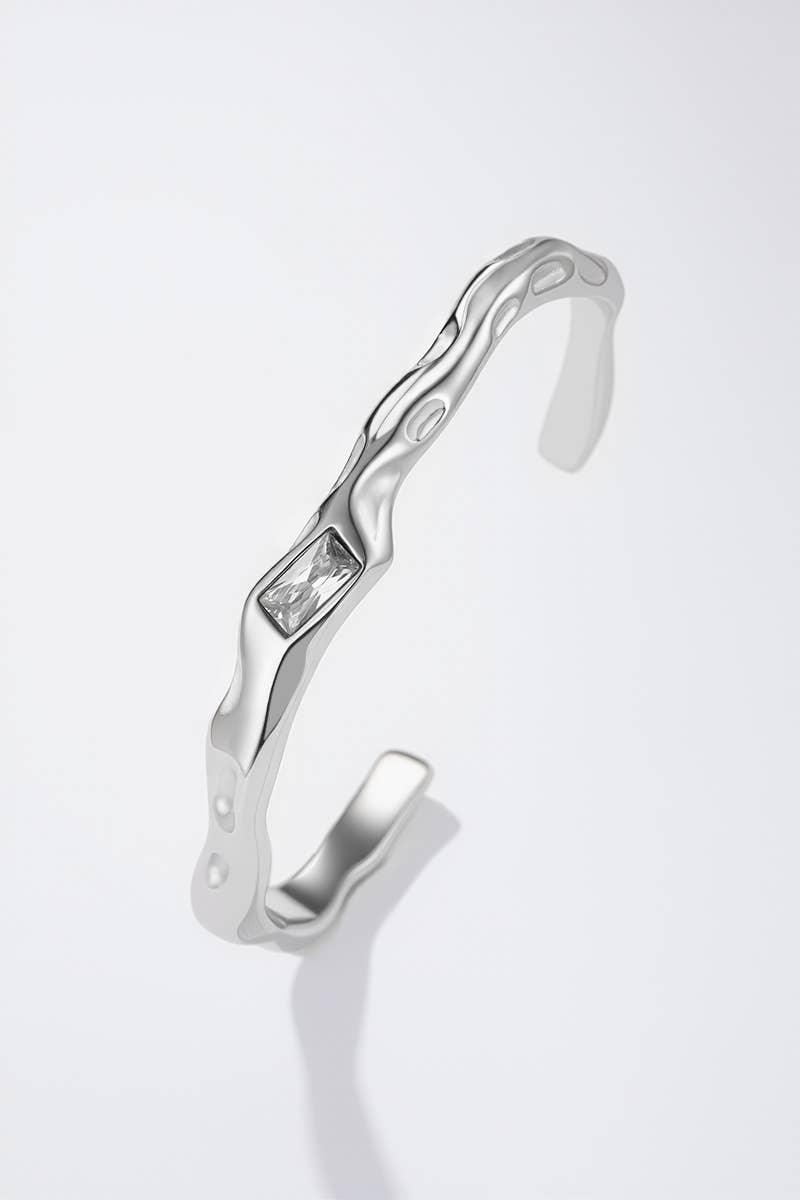 Stainless steel bangle bracelet 324AQ285