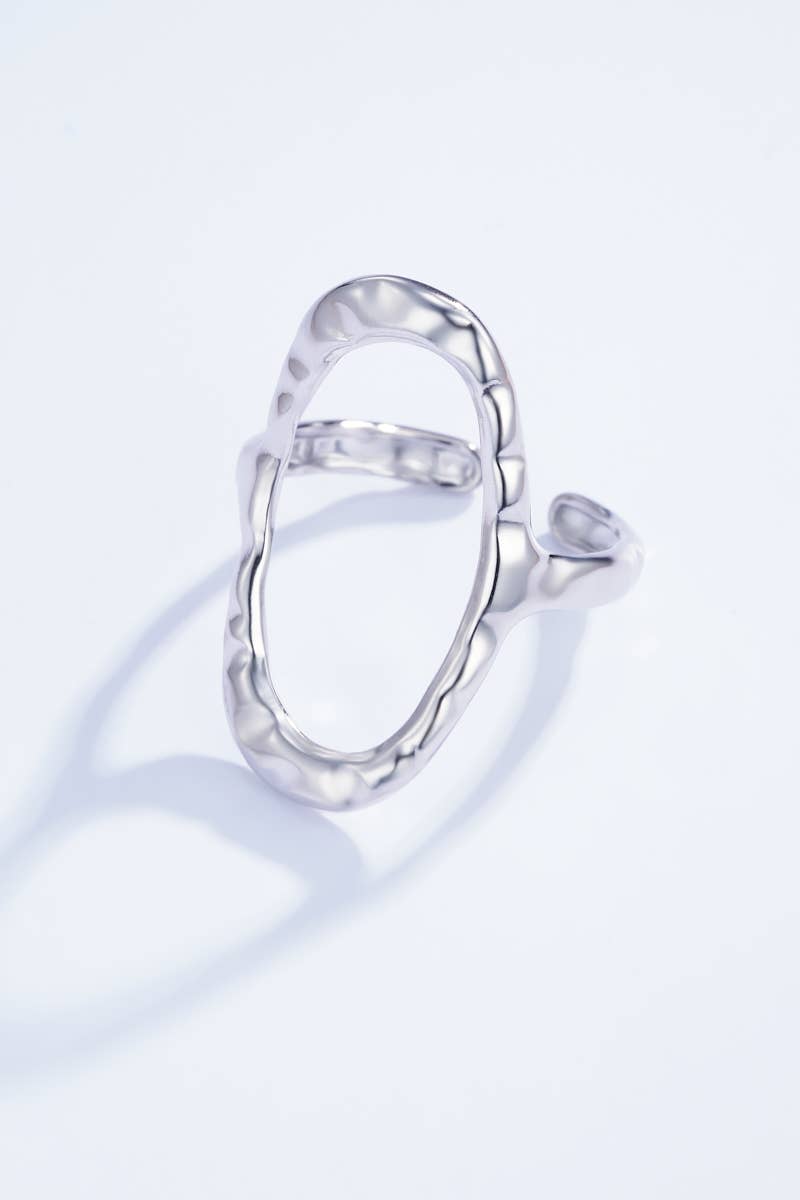 Bague ovale texturée en acier inoxydable 424AQ07