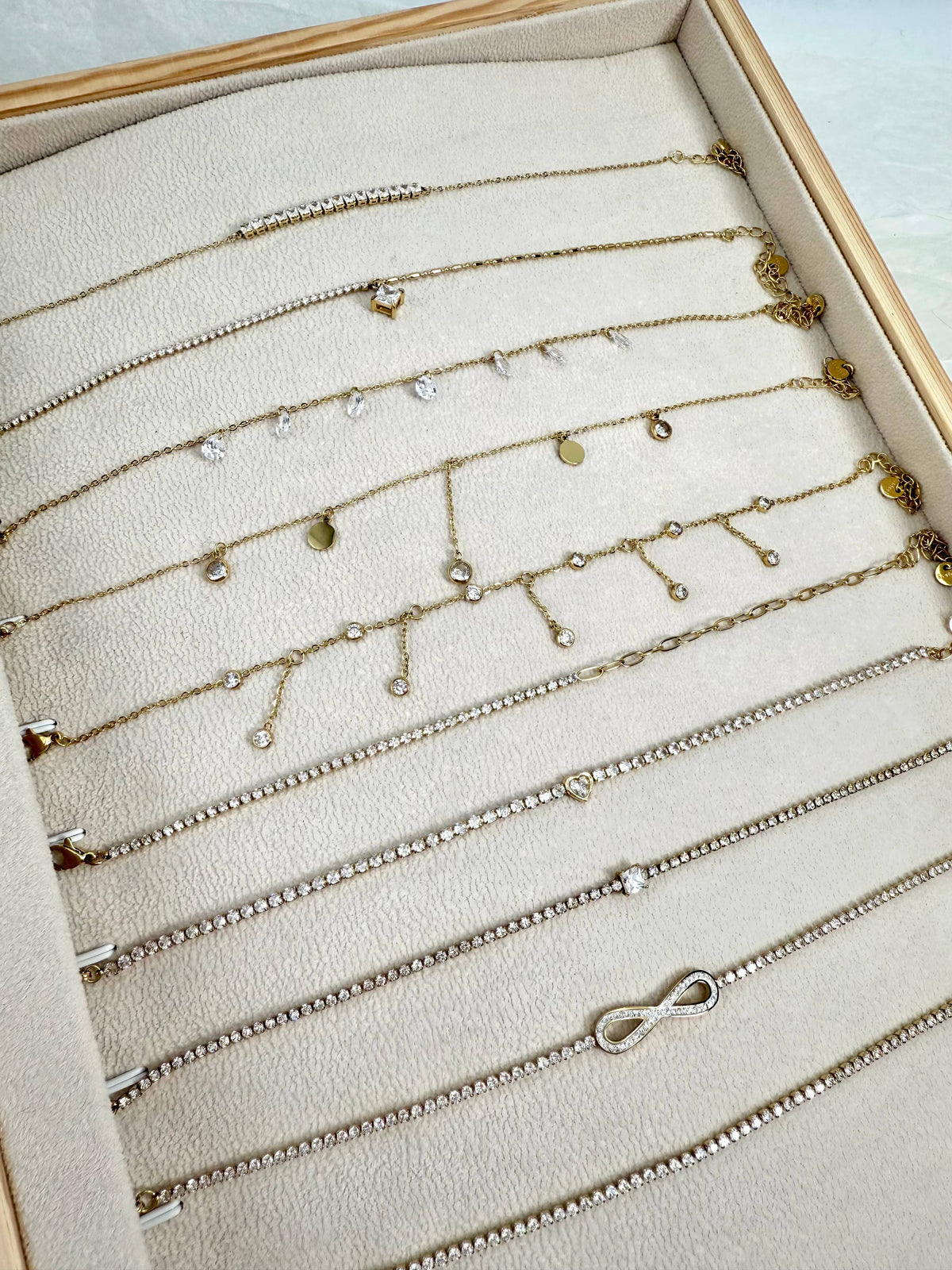 Set of 10 stainless steel anklets SET299