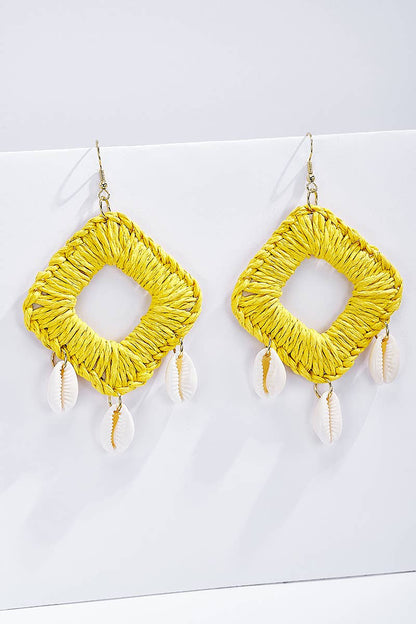 Straw earrings with steel stud 124NN04