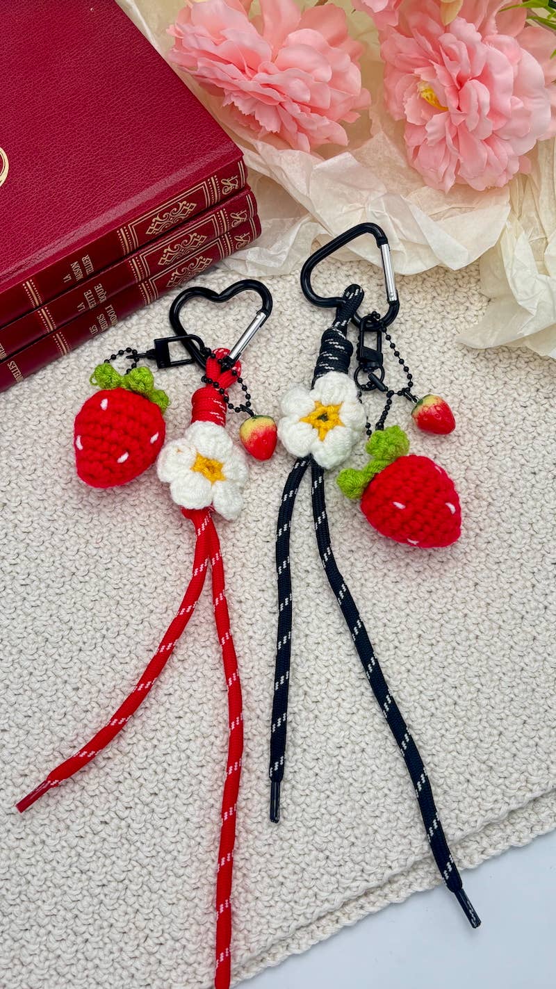 Strawberry bag charm and keychain PC40