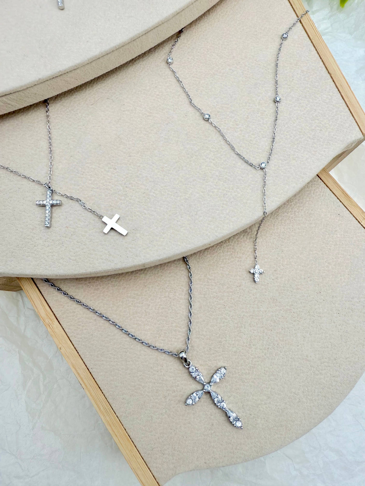 Set of 6 stainless steel necklaces without display stand SET322