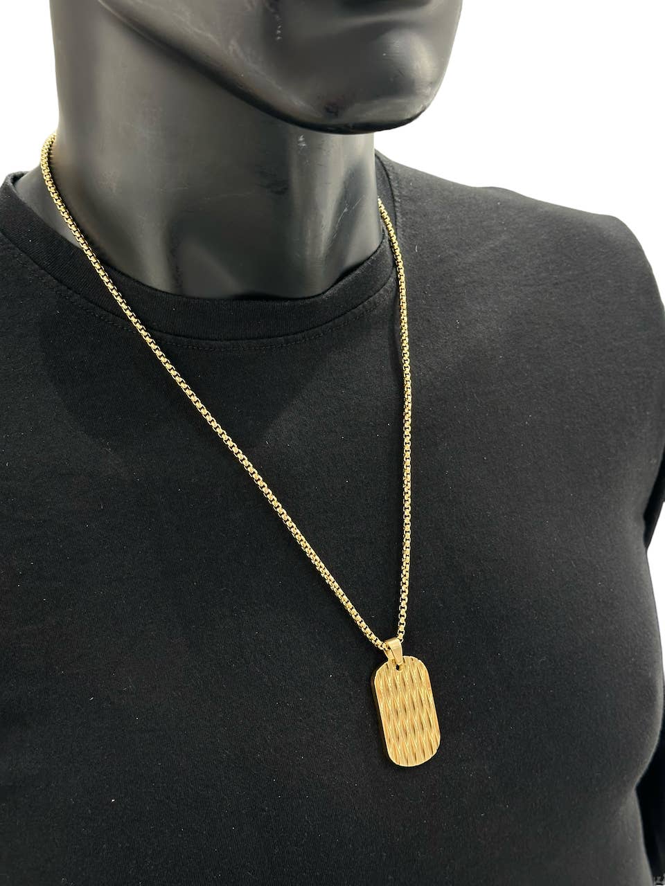 Collier en acier inoxydable 224OP03