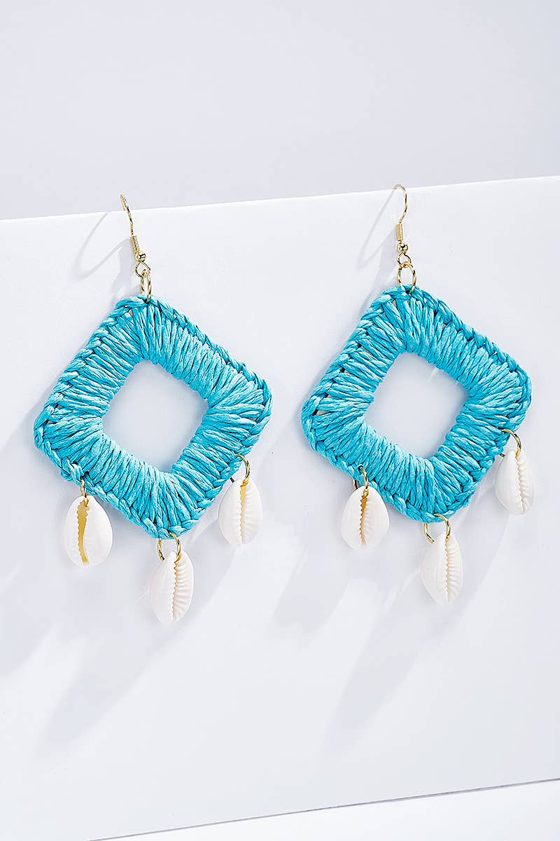 Straw earrings with steel stud 124NN04