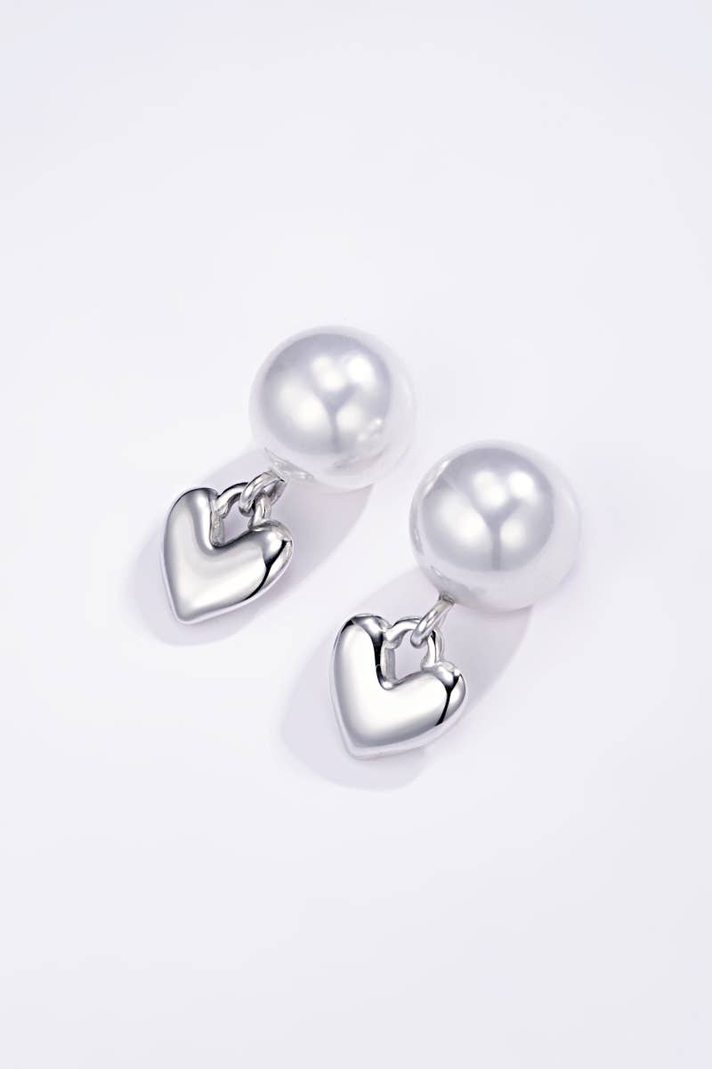 Pearl drop earrings 124AQ185