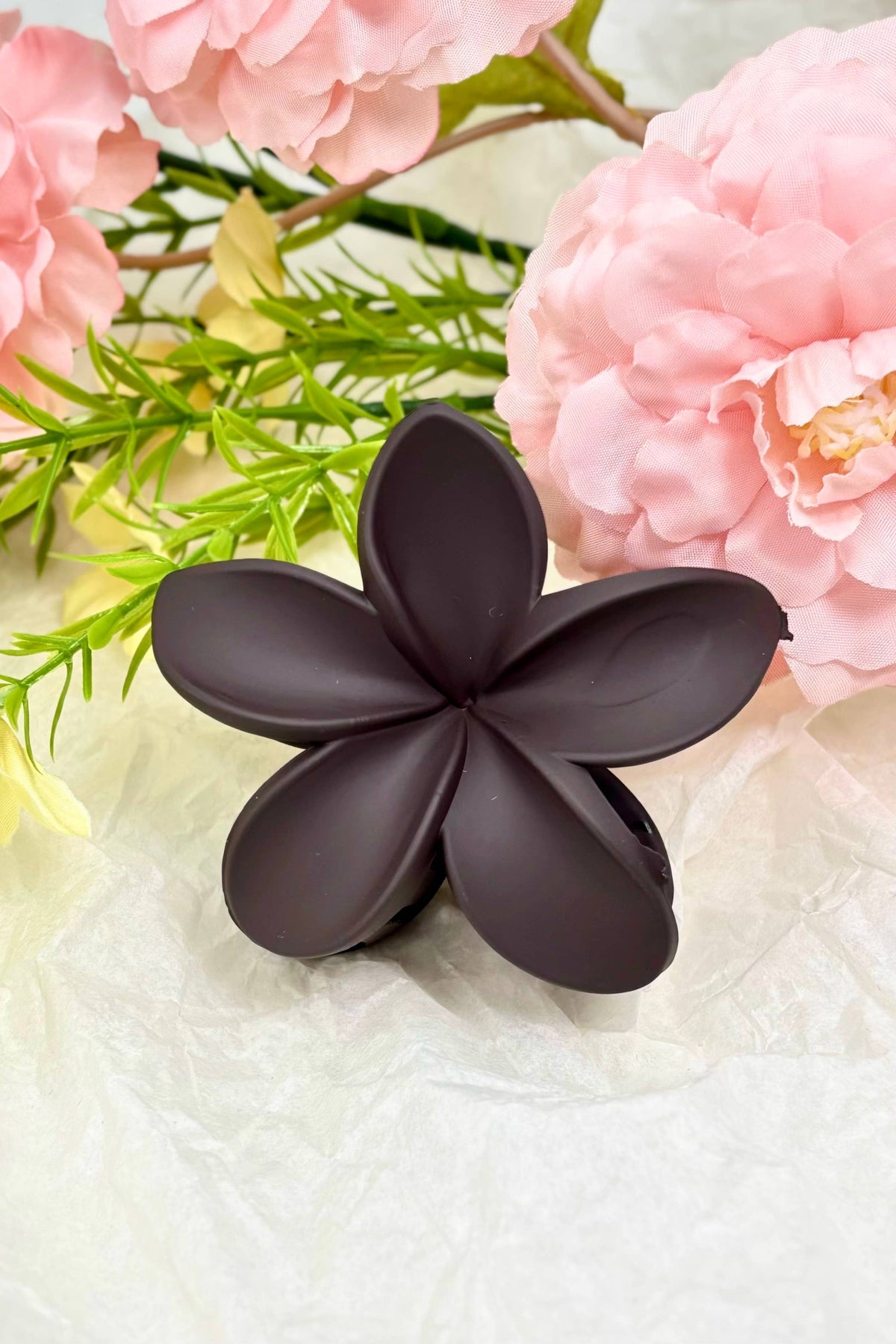 Matte flower hair claw YH52